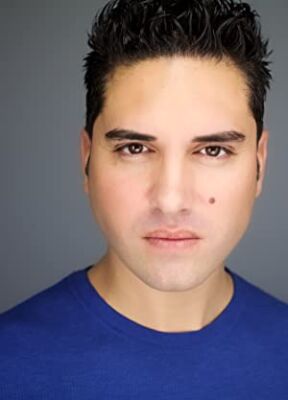 Official profile picture of Eduardo Lezcano