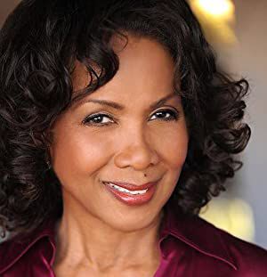Official profile picture of Edythe Davis