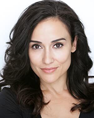 Official profile picture of Elena Evangelo