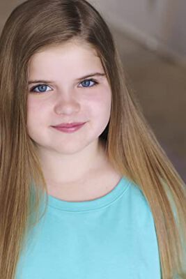 Official profile picture of Elena Murray