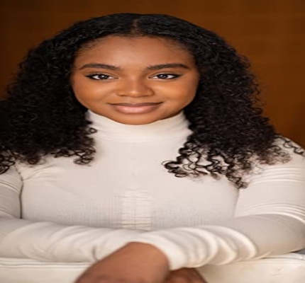 Official profile picture of Elisha Davis