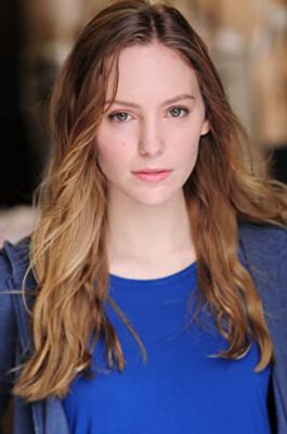 Official profile picture of Ella Frazee