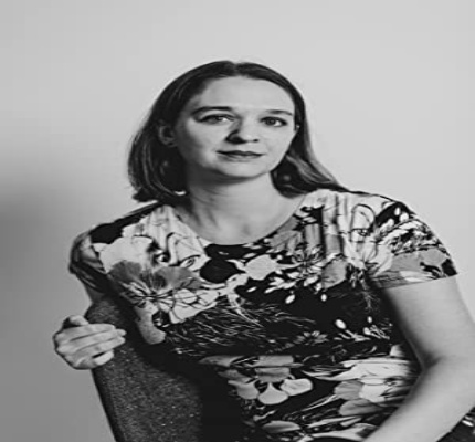 Official profile picture of Ella Gale