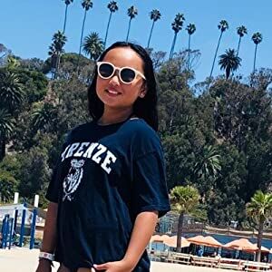 Official profile picture of Ella Jay Basco