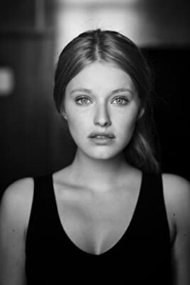 Official profile picture of Ella-June Henrard