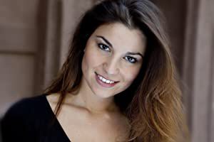 Official profile picture of Ella Mische