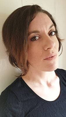 Official profile picture of Elle Black