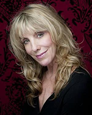 Official profile picture of Ellen-Ray Hennessy