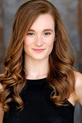 Official profile picture of Ellie Darcey-Alden