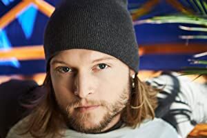 Official profile picture of Elliot