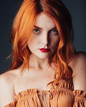 Official profile picture of Elyse Dufour