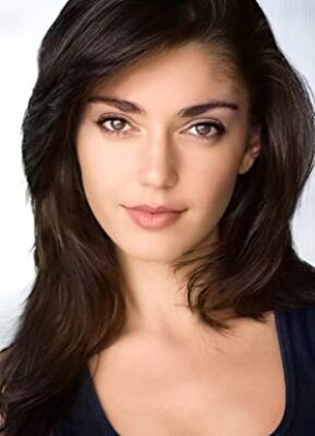 Official profile picture of Emilia Ares