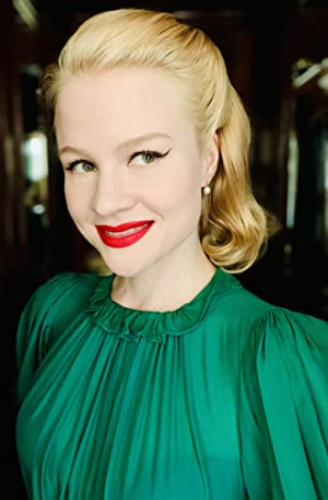 Official profile picture of Emilia Karlsson