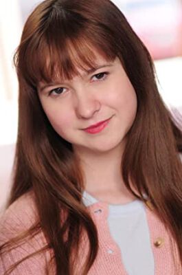 Official profile picture of Emily Jewell