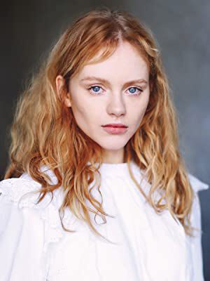 Official profile picture of Emma Laird