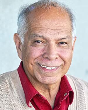 Official profile picture of Enrique Renaldo