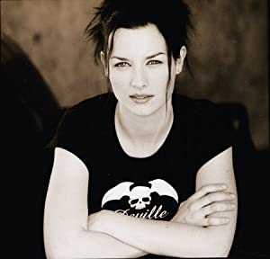 Official profile picture of Erica Carroll