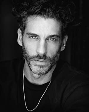 Official profile picture of Erick Elias