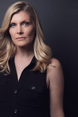 Official profile picture of Erin Matthews