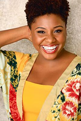 Official profile picture of Estella Henderson