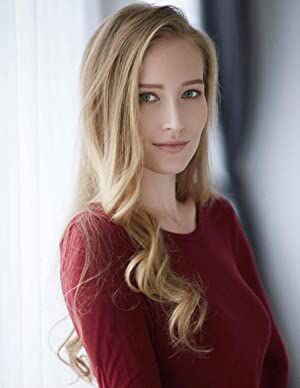 Official profile picture of Estelle Girard Parks Movies