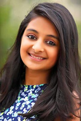 Official profile picture of Esther Anil