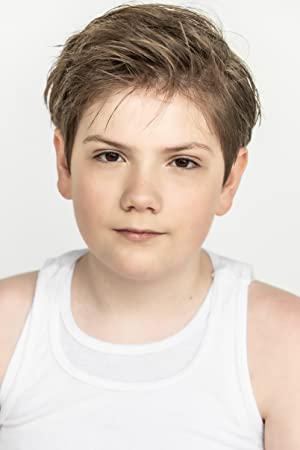 Official profile picture of Ethan Mathias