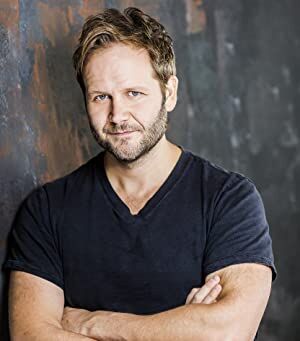 Official profile picture of Evan Buliung