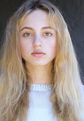 Official profile picture of Evangeline Lindes