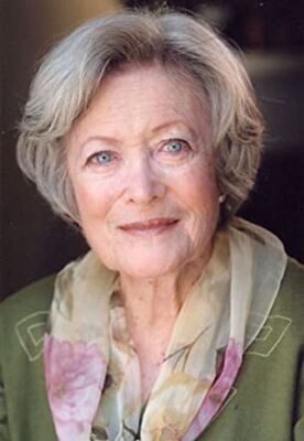 Official profile picture of Eve Brenner