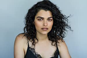 Official profile picture of Eve Harlow