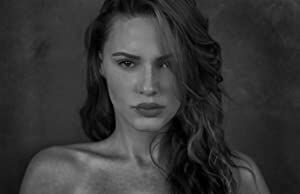 Official profile picture of Eve Mauro