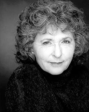 Official profile picture of Eve Sigall
