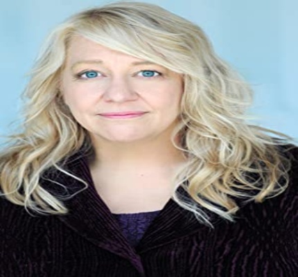 Official profile picture of Evy Todd