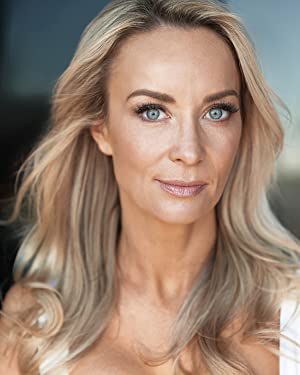 Official profile picture of Farah Mak