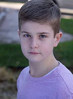 Official profile picture of Findlay James Davies