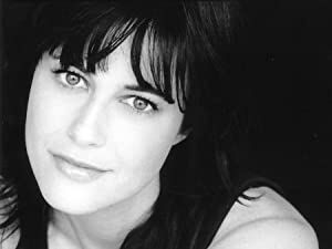 Official profile picture of Fiona Loewi