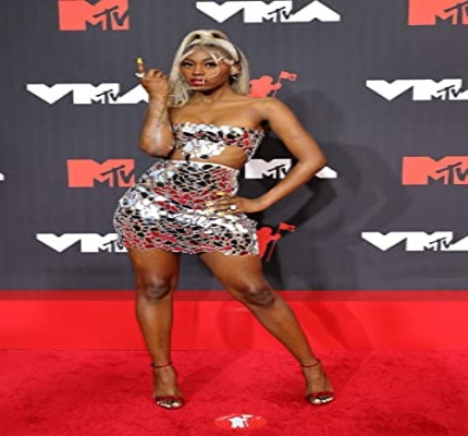Official profile picture of Flo Milli