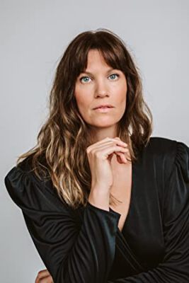 Official profile picture of Frida Farrell