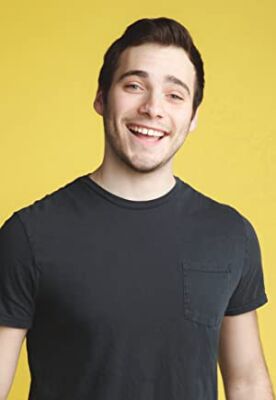 Official profile picture of Garrett Kennell Movies