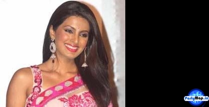 Photo of Geeta Basra at a concert