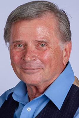 Official profile picture of Greg Schroeder