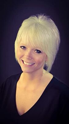 Official profile picture of Gwen Ruhoff