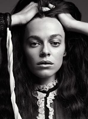 Official profile picture of Hailey Gates