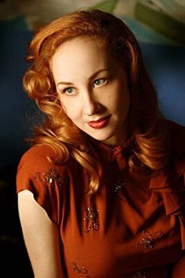Official profile picture of Hallie Martin