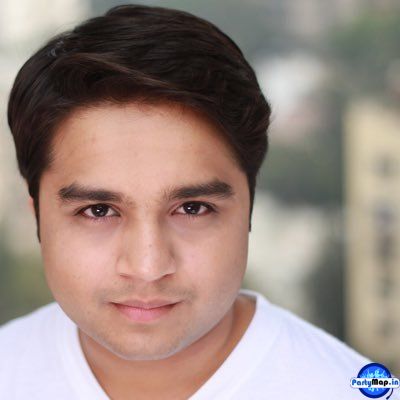 Photo of Hardik Sangani at a show