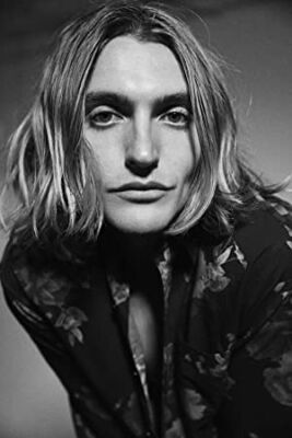 Official profile picture of Hart Denton