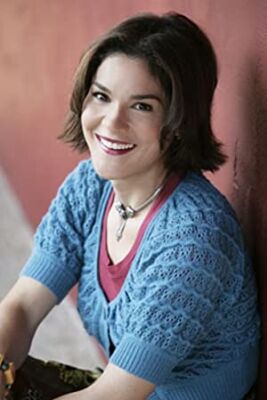 Official profile picture of Heather Goldenhersh