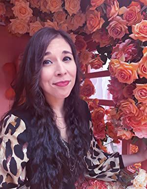 Official profile picture of Heather Michelle