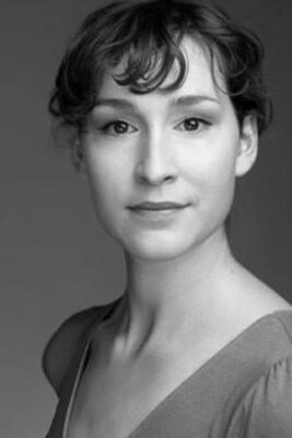 Official profile picture of Helen Bradbury